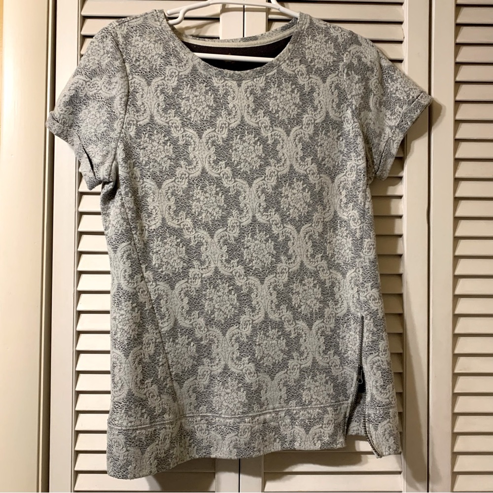 Ruff Hewn Relax Damask Top